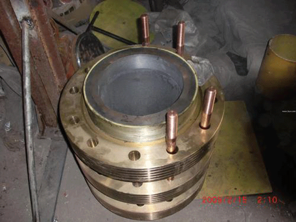 如何在加工過程中防止電機滑環(huán)損壞？